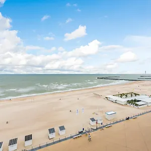 seaview-apartment-for-2-in-ostend.bruges-hotels.info/